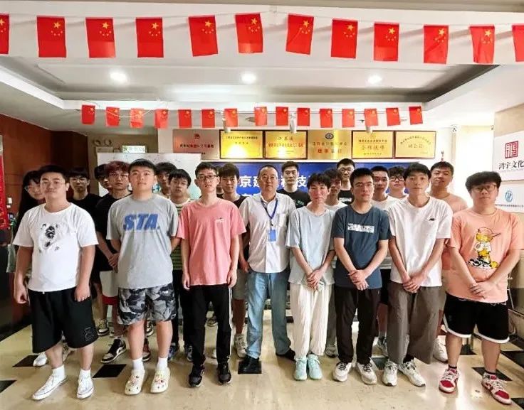 近期結(jié)班留影 | 百尺竿頭，更進(jìn)一步，加